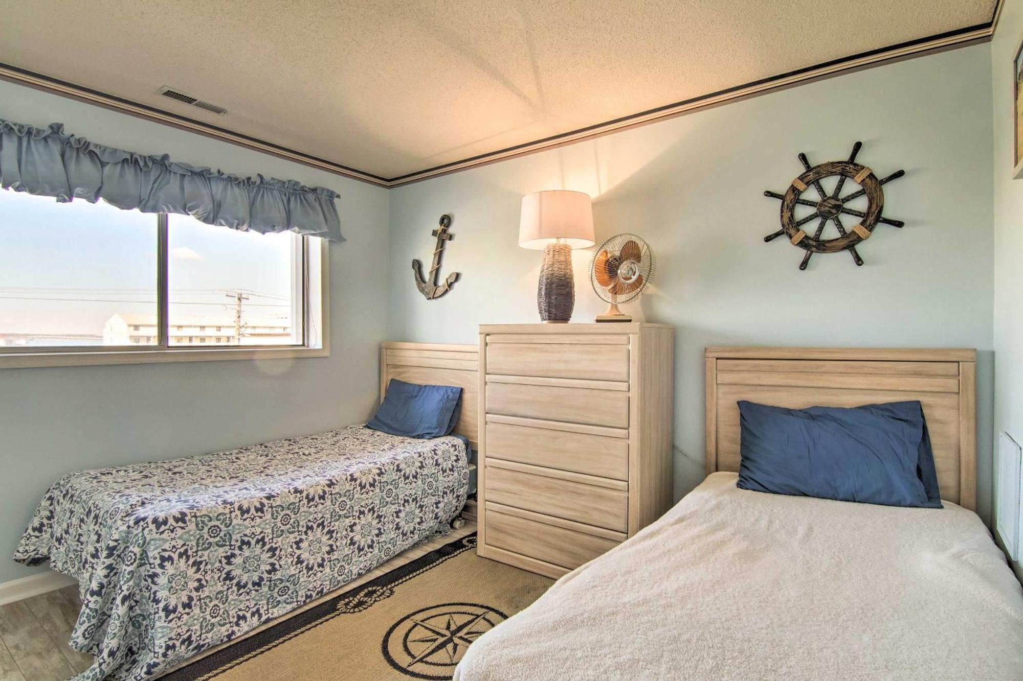 Ocean City Condo With Pool - Steps To Beach! Екстер'єр фото